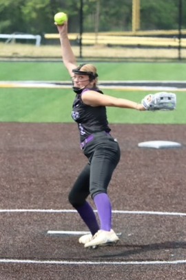 Check out the photos and videos of the softball recruiting profile Lillie Struck